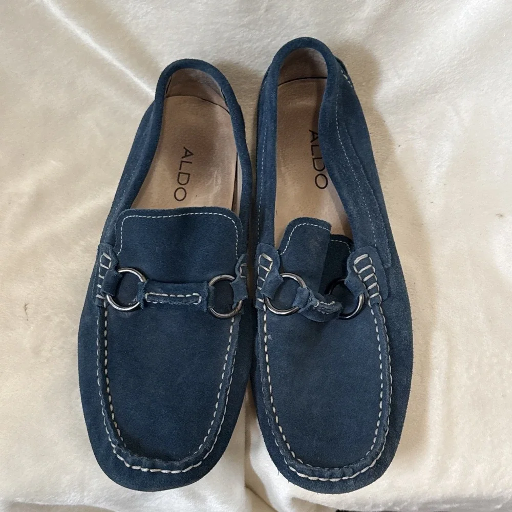 Aldo dark blue suede loafers Slip On White Stitch Silver Tone Buckle Sz 9.5